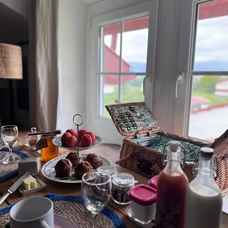 Maison Biscaya , La 2e étage 4*