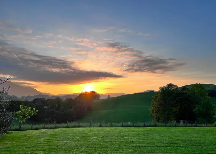 Maison Biscaya , La 2e Etage 4* Caro (Pyrenees-Atlantiques)